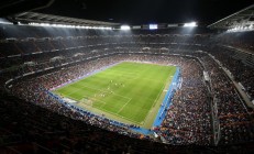 米兰体育app入口-比利时逆转丹麦，孔德高光表现背后的战术密码