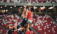 米兰体育入口-魔术逆转76人，杜兰特高光表现，一场经典之战的背后