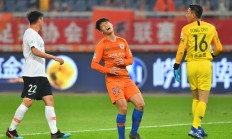 中国米兰体育-鲁能客场连胜，全队全力备战奋力一搏