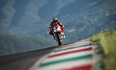 米兰体育官网-马刺踏平尼克斯，布伦森如何从配角蜕变为关键先生