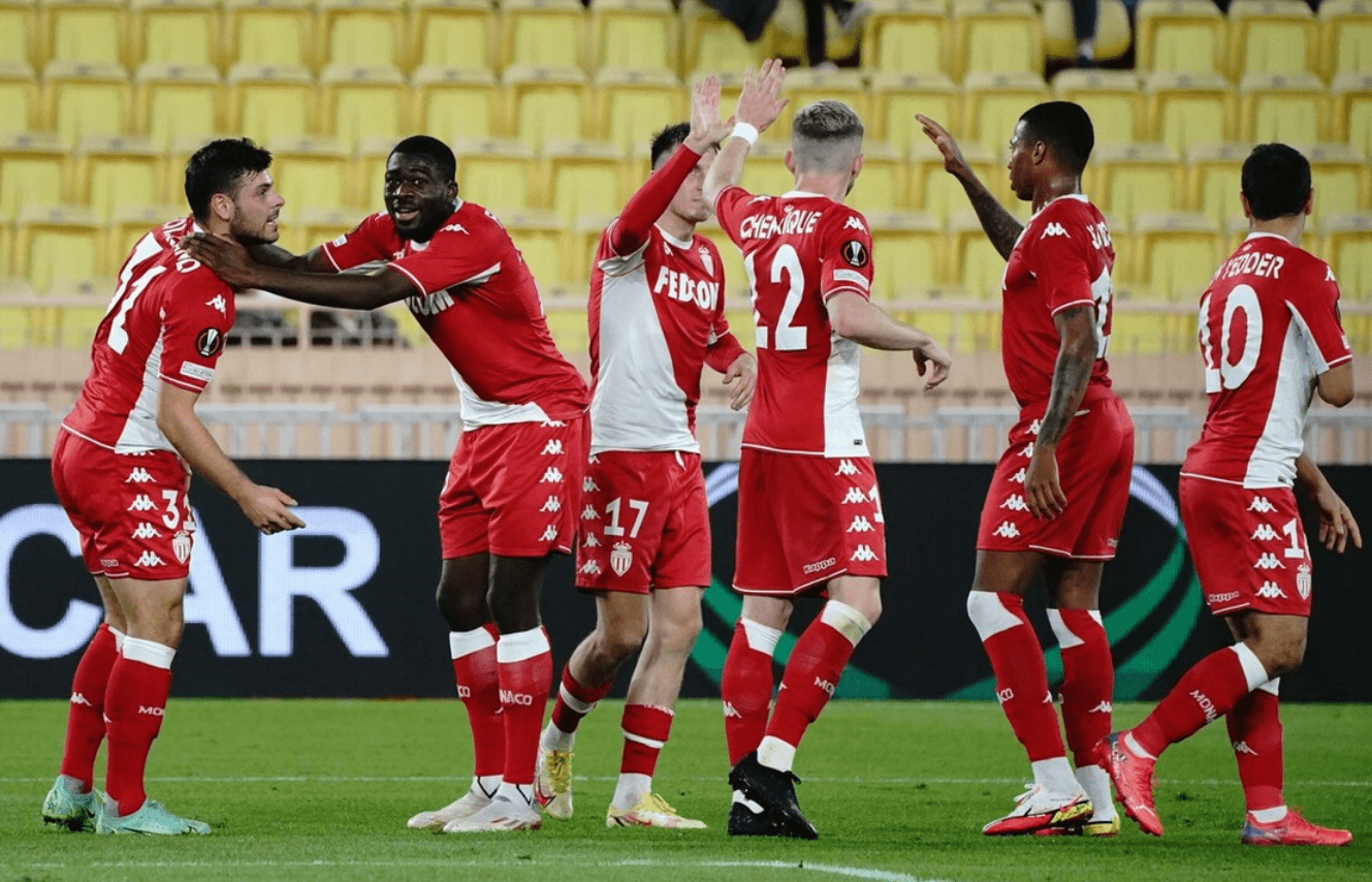 皇家社会终结马德里双雄的连胜纪录的简单介绍 皇家社会终结马德里双雄的连胜纪录的简单介绍