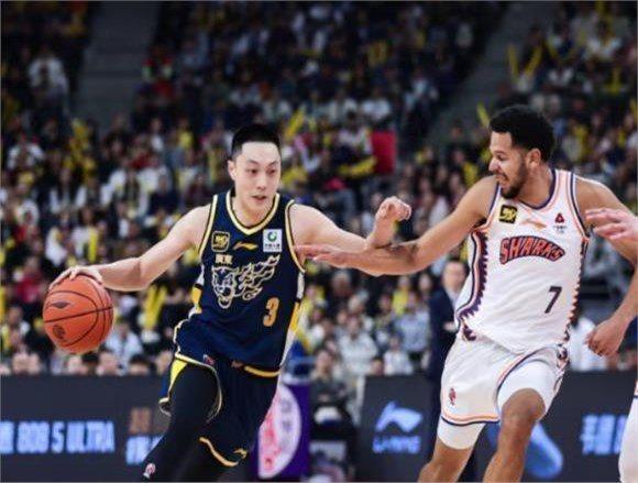 包含如火如荼:球场上的激战扣人心弦的词条 包含如火如荼:球场上的激战扣人心弦的词条