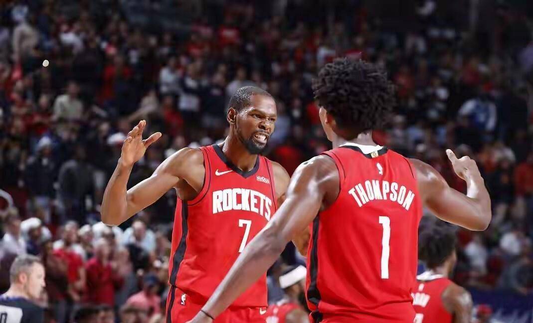 掘金力克雄鹿，杜兰特扛起全队的简单介绍