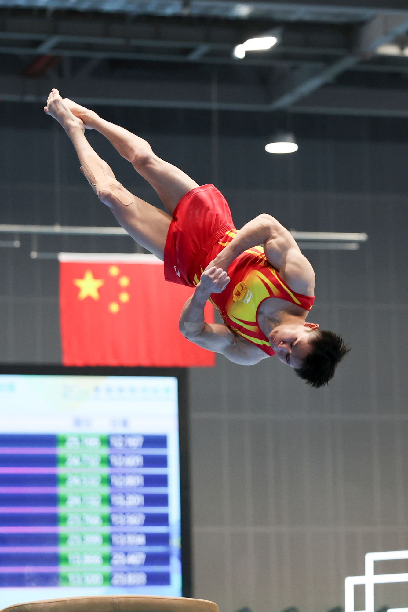 体操团体决赛惊险比赛收官，中国获亚军的简单介绍