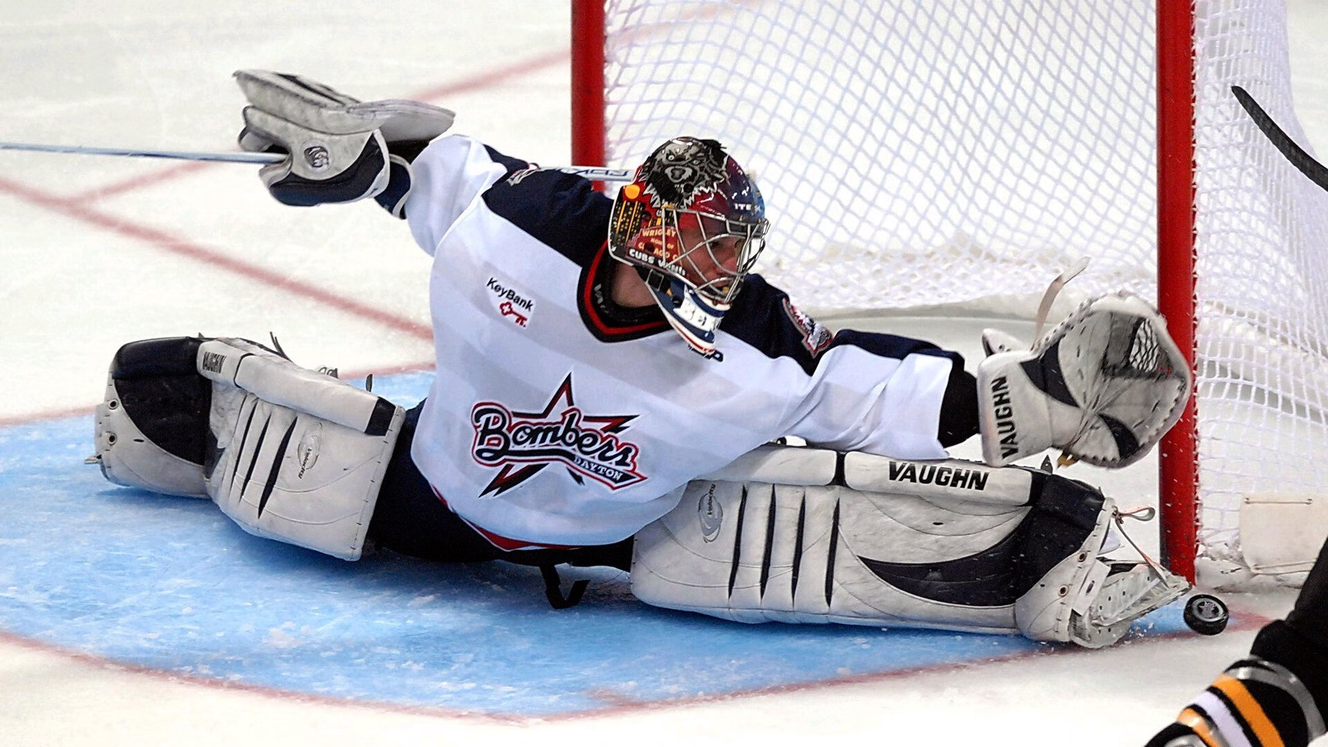 绿茵场上的双重奇迹，乌克兰完胜德国，伊布刷新纪录诠释不朽传奇